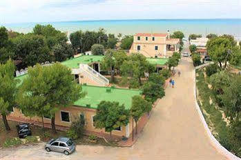 Hotel Residence Adria Rodi Garganico Dış mekan fotoğraf
